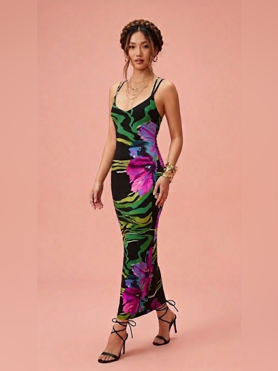 Lilly’s Kloset Dresses & Skirts - Lilly’s Kloset Floral Graphic Maxi